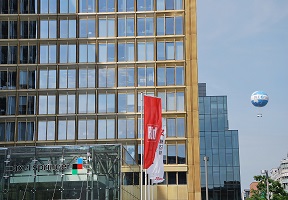 content/en-global/images/repository/smb/Axel-springer.jpg